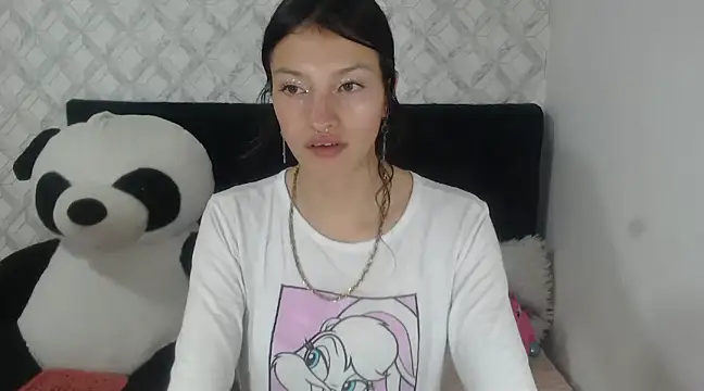 Emma-Wilson online show from February 25, 2025, 4:35 am