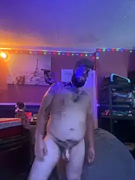 Snapshot of bigdickgio6923 chatting on September 24, 2025, 5:11 am bigdickgio6923 online show from September 24, 2025, 5:11 am