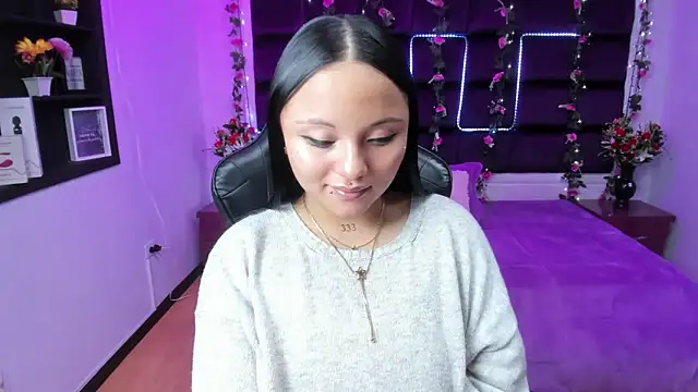 sweelanna   online show from January 24, 2025, 6:46 am