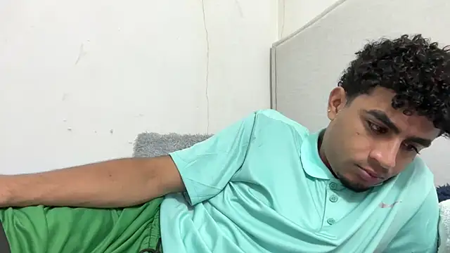 dominic brandd23 online show from September 23, 2025, 5:43 am