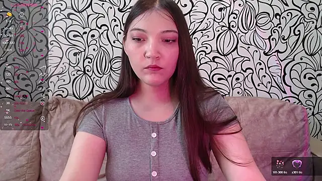 Snapshot of AlisaDevis chatting on February 4, 2026, 11:38 am AlisaDevis online show from February 4, 2026, 11:38 am