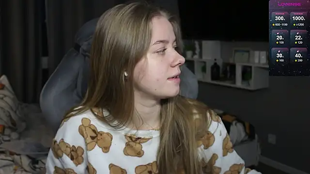 candy maggie online show from January 21, 2025, 2:26 pm