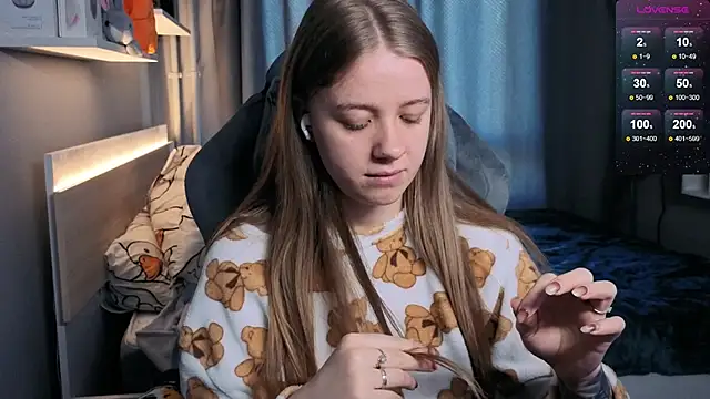 candy maggie online show from March 19, 2025, 1:07 pm