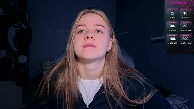 candy maggie online show from September 28, 2025, 5:29 pm