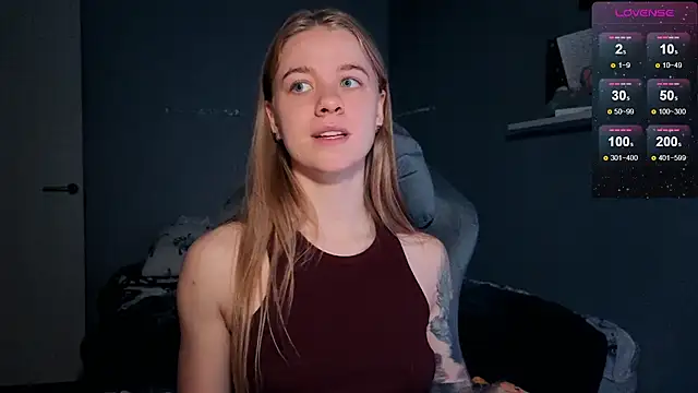 candy maggie online show from November 10, 2025, 5:23 pm