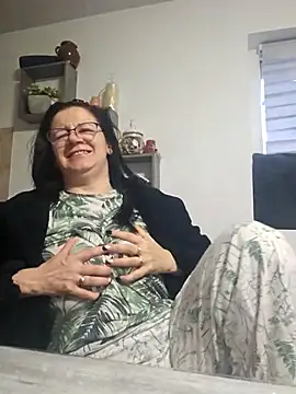 KristenVega online show from February 9, 2026, 8:07 am