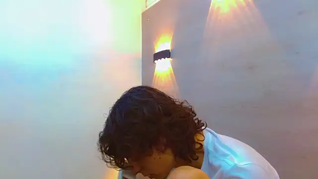 Sr BonnyEthan online show from October 10, 2025, 2:05 pm