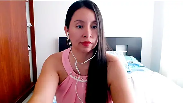 emely sexx20 online show from February 2, 2025, 6:42 pm