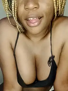 Mayah19 online show from February 24, 2025, 1:42 pm