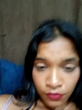 Snapshot of Indianqueen03 chatting on December 17, 2024, 10:43 pm Indianqueen03 online show from December 17, 2024, 10:43 pm