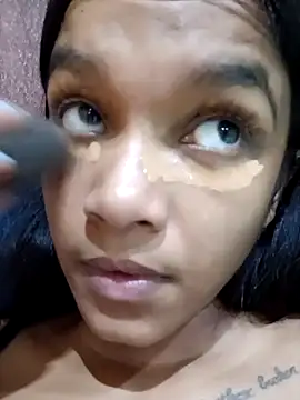 Snapshot of Indianqueen03 chatting on December 21, 2024, 3:09 pm Indianqueen03 online show from December 21, 2024, 3:09 pm