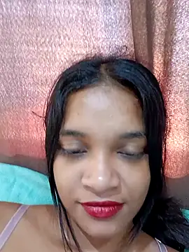 Snapshot of Indianqueen03 chatting on December 27, 2024, 8:35 am Indianqueen03 online show from December 27, 2024, 8:35 am