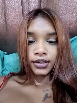 Snapshot of Indianqueen03 chatting on February 2, 2025, 9:40 am Indianqueen03 online show from February 2, 2025, 9:40 am