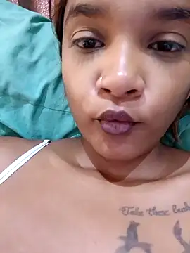 Snapshot of Indianqueen03 chatting on February 11, 2025, 12:16 pm Indianqueen03 online show from February 11, 2025, 12:16 pm