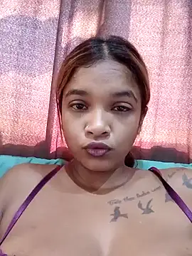 Snapshot of Indianqueen03 chatting on February 21, 2025, 9:34 am Indianqueen03 online show from February 21, 2025, 9:34 am