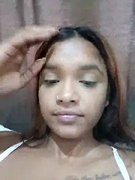 Snapshot of Indianqueen03 chatting on February 28, 2025, 2:31 pm Indianqueen03 online show from February 28, 2025, 2:31 pm