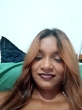 Snapshot of Indianqueen03 chatting on March 18, 2025, 6:48 pm Indianqueen03 online show from March 18, 2025, 6:48 pm