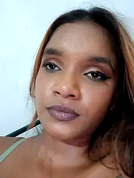 Snapshot of Indianqueen03 chatting on March 21, 2025, 8:08 pm Indianqueen03 online show from March 21, 2025, 8:08 pm