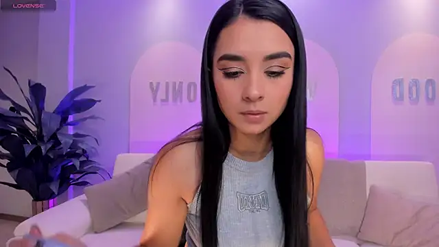 IvannaRussell online show from December 24, 2024, 11:38 am