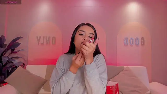 IvannaRussell online show from December 27, 2024, 11:50 am