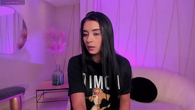 IvannaRussell online show from March 15, 2025, 11:51 am