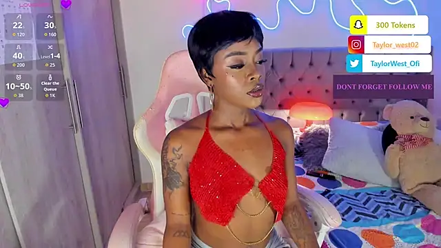 Snapshot of Miss_westt_ chatting on September 12, 2025, 8:03 am Miss westt online show from September 12, 2025, 8:03 am