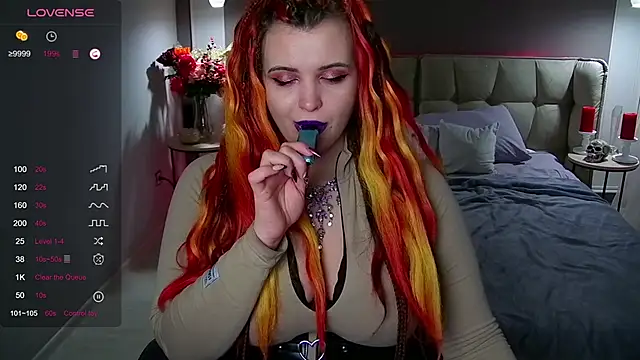 Miss Maya Mils online show from February 4, 2025, 7:07 am