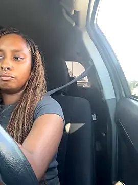 Your Paris online show from September 17, 2025, 11:06 pm