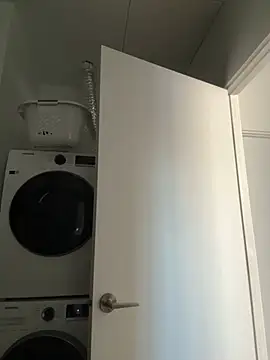 Your Paris online show from January 16, 2026, 9:08 pm