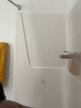 Your Paris online show from February 15, 2026, 5:15 am