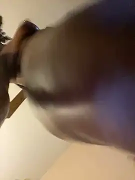 Snapshot of magicalc00ch chatting on February 12, 2025, 2:56 am magicalc00ch online show from February 12, 2025, 2:56 am