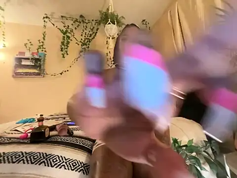 Snapshot of magicalc00ch chatting on November 26, 2025, 2:01 am magicalc00ch online show from November 26, 2025, 2:01 am