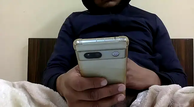 Snapshot of yadavindra85 chatting on January 6, 2025, 10:35 am yadavindra85 online show from January 6, 2025, 10:35 am