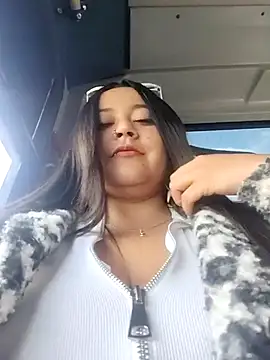 Cristal  04 online show from April 12, 2026, 2:11 pm