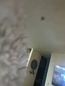 Leyna liu online show from December 4, 2024, 3:59 am