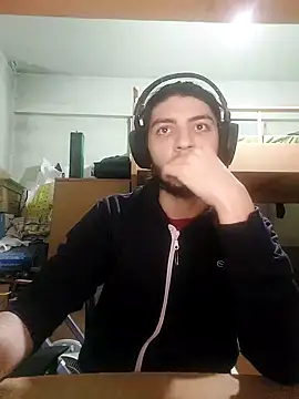 Snapshot of kleineid77 chatting on December 9, 2024, 11:13 pm kleineid77 online show from December 9, 2024, 11:13 pm