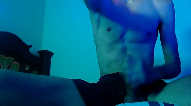 isaaclatino online show from March 20, 2025, 6:08 am