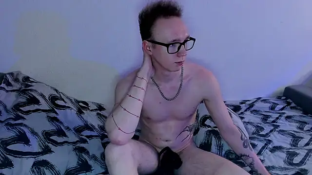 Alex silents online show from February 5, 2025, 4:47 pm