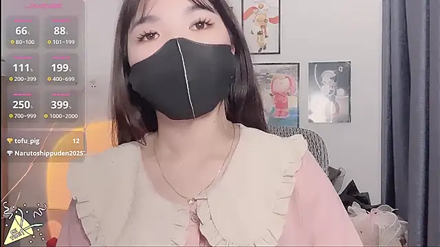 Berrysweet 68 online show from March 4, 2025, 9:07 am