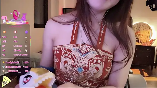 Berrysweet 68 online show from October 6, 2025, 5:54 pm