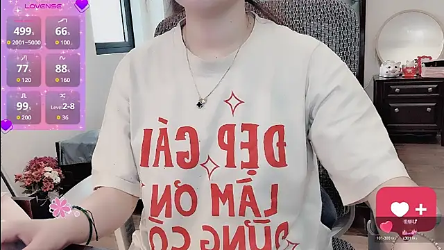 Berrysweet 68 online show from April 11, 2026, 1:21 am