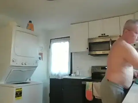 Snapshot of keiferkriss chatting on January 14, 2025, 9:30 pm keiferkriss online show from January 14, 2025, 9:30 pm