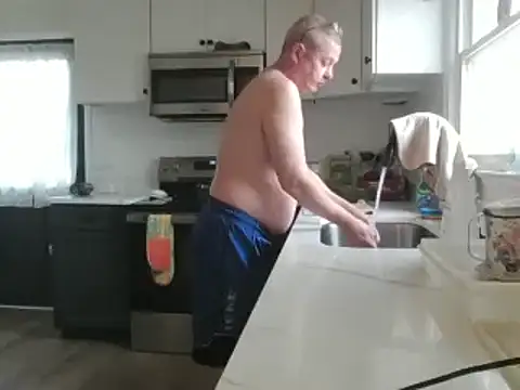 Snapshot of keiferkriss chatting on March 10, 2025, 7:40 pm keiferkriss online show from March 10, 2025, 7:40 pm