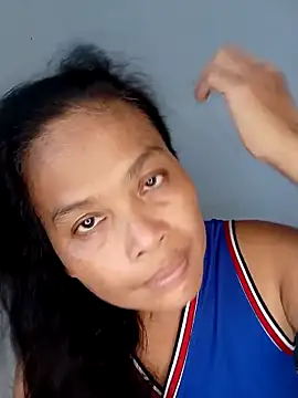 Snapshot of Fon_Bigboobs chatting on September 19, 2025, 10:05 am Fon Bigboobs online show from September 19, 2025, 10:05 am