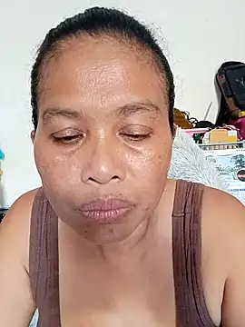 Snapshot of Fon_Bigboobs chatting on October 2, 2025, 7:37 am Fon Bigboobs online show from October 2, 2025, 7:37 am