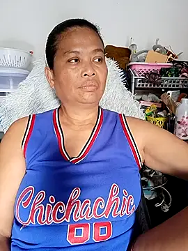 Snapshot of Fon_Bigboobs chatting on October 11, 2025, 4:55 am Fon Bigboobs online show from October 11, 2025, 4:55 am