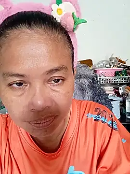 Snapshot of Fon_Bigboobs chatting on October 18, 2025, 5:21 am Fon Bigboobs online show from October 18, 2025, 5:21 am