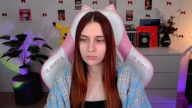 Snapshot of AliceCharmy chatting on March 5, 2026, 1:29 pm AliceCharmy online show from March 5, 2026, 1:29 pm
