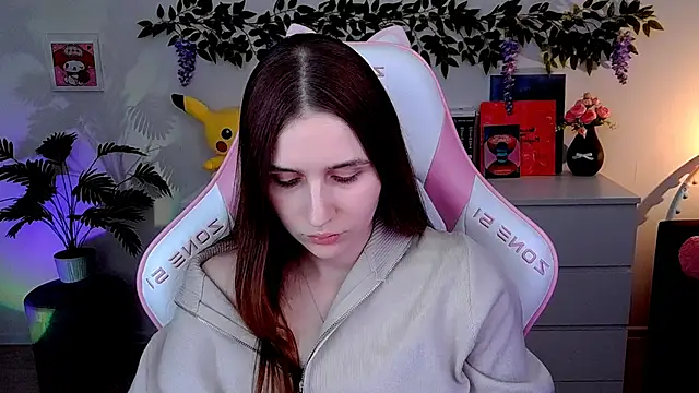 Snapshot of AliceCharmy chatting on March 13, 2026, 4:02 pm AliceCharmy online show from March 13, 2026, 4:02 pm