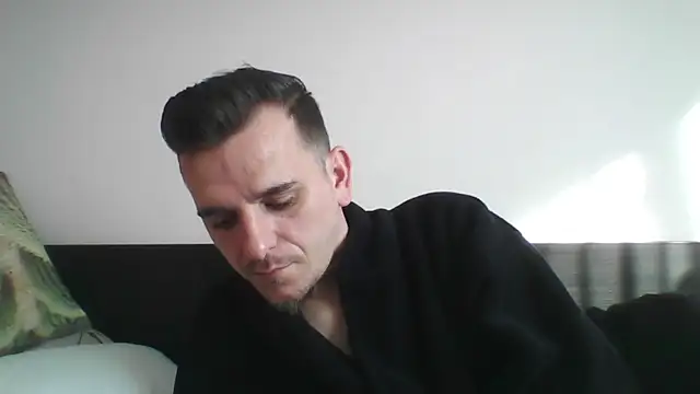 Huge cock22cm online show from March 7, 2025, 1:29 pm